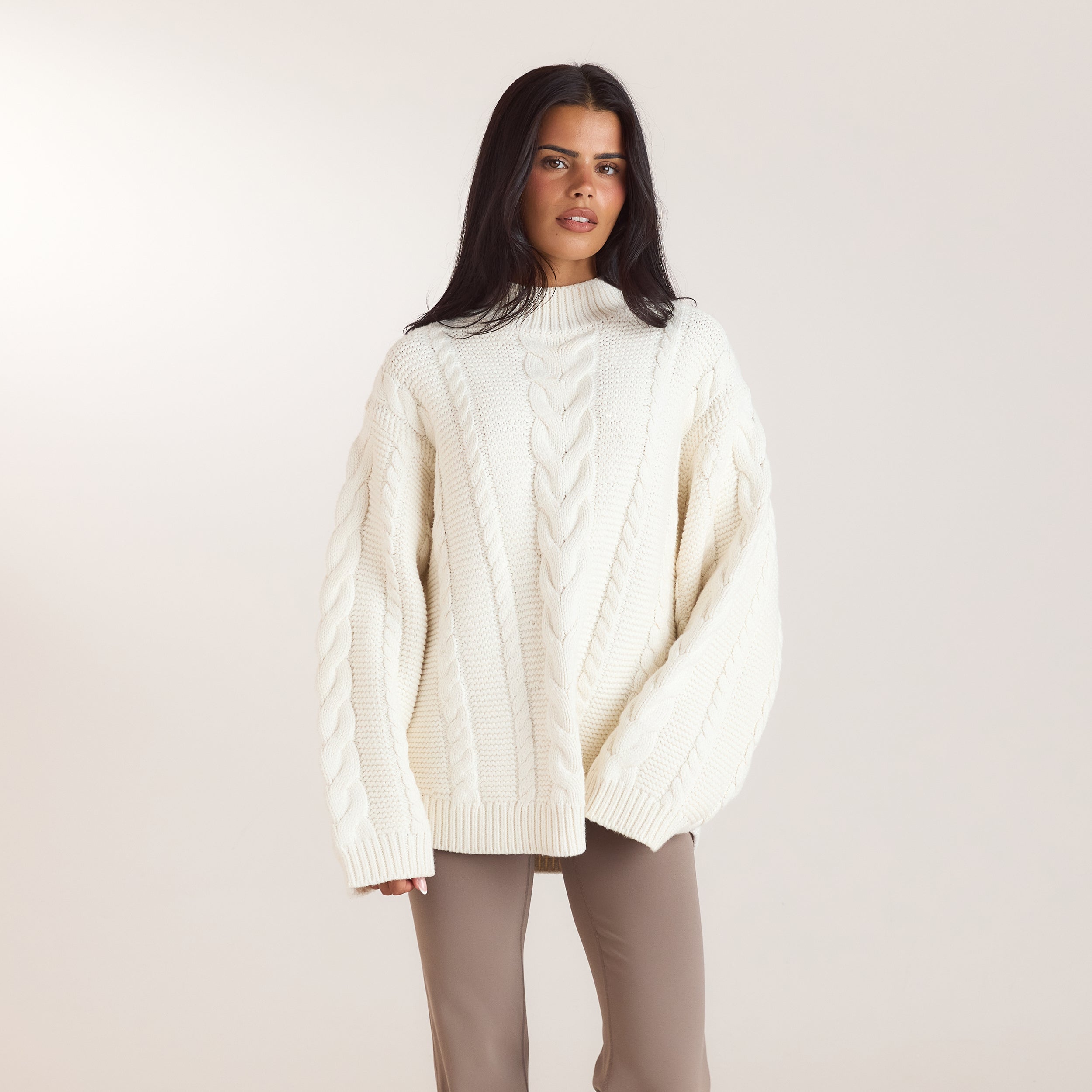 Oversized-Strickpullover mit Zopfmuster | Oversized-Strickpullover mit Zopfmuster - Crèmefarbe
