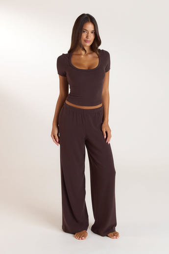 Geripptes Kurzarm-Pyjama Top - Dunkle Schokolade alternate