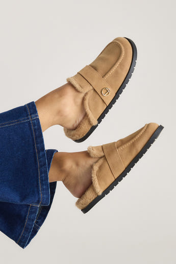 Amara Pantoffel - Kastanienfarbe