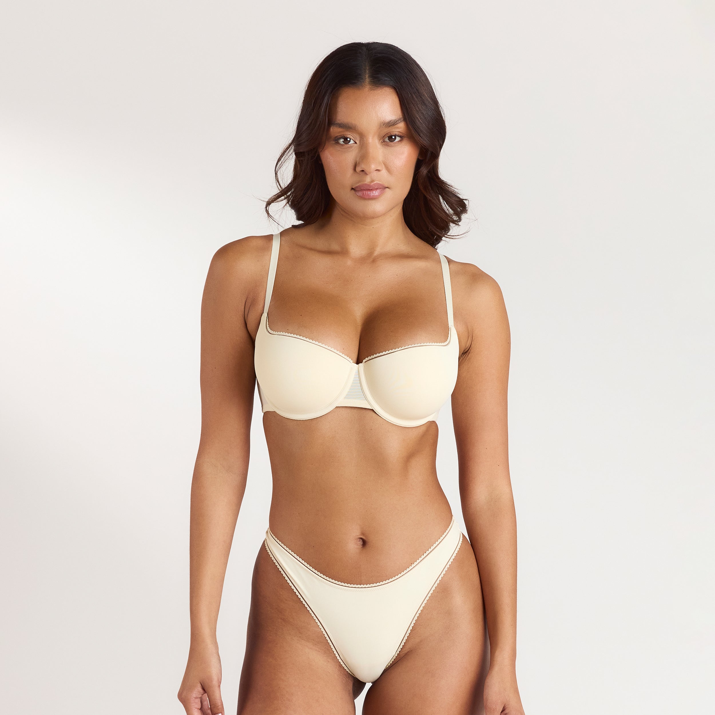 Comfort Extreme Push-Up Balconette BH | Comfort Extreme Push-Up Balconette BH - Milchkaffee