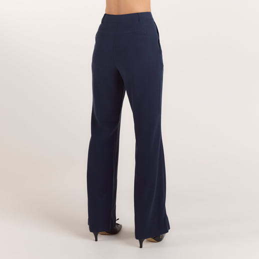 Gerade Hose im 90s-Style - Marineblau alternate