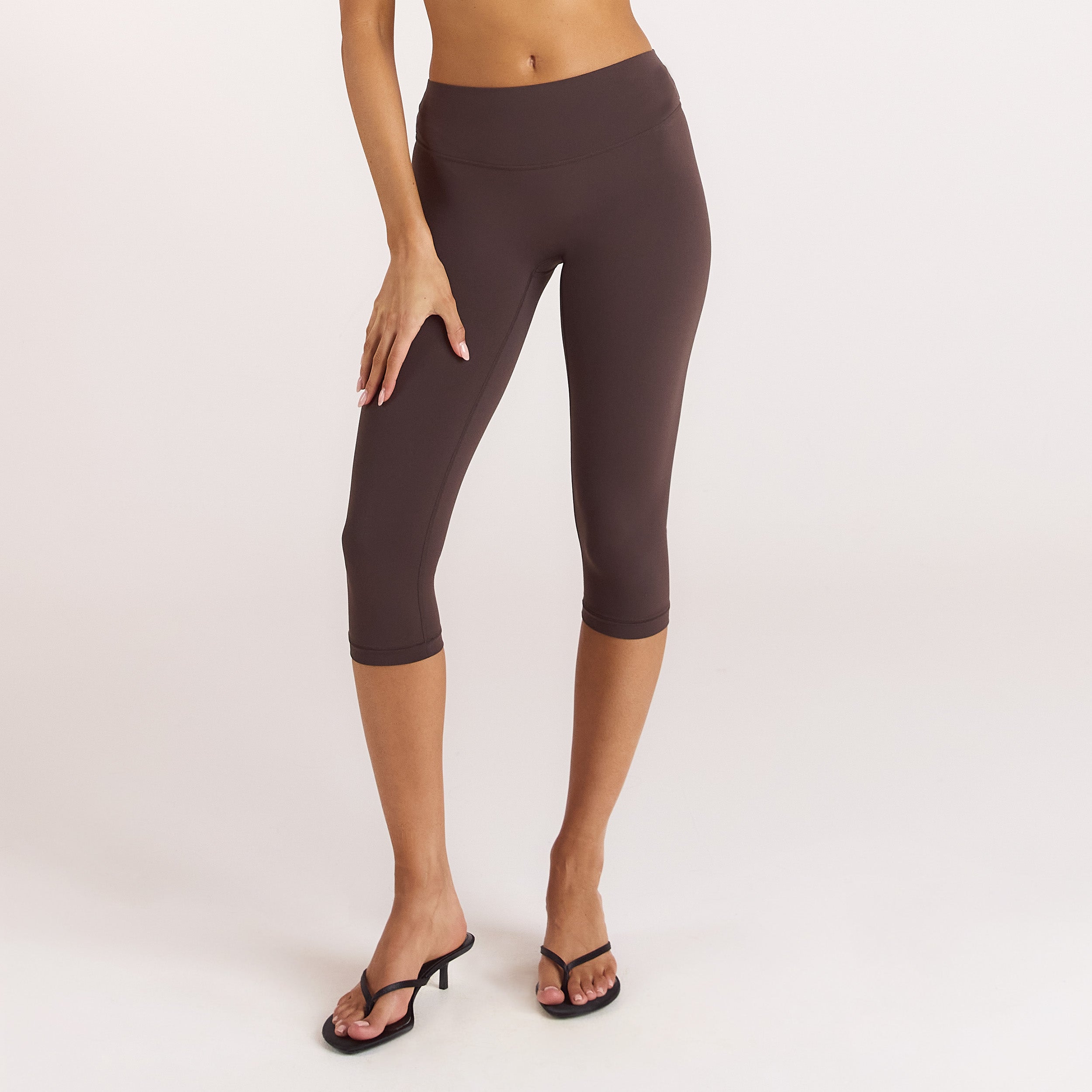 ContourSoft Capri-Leggings - Dunkle Schokolade alternate