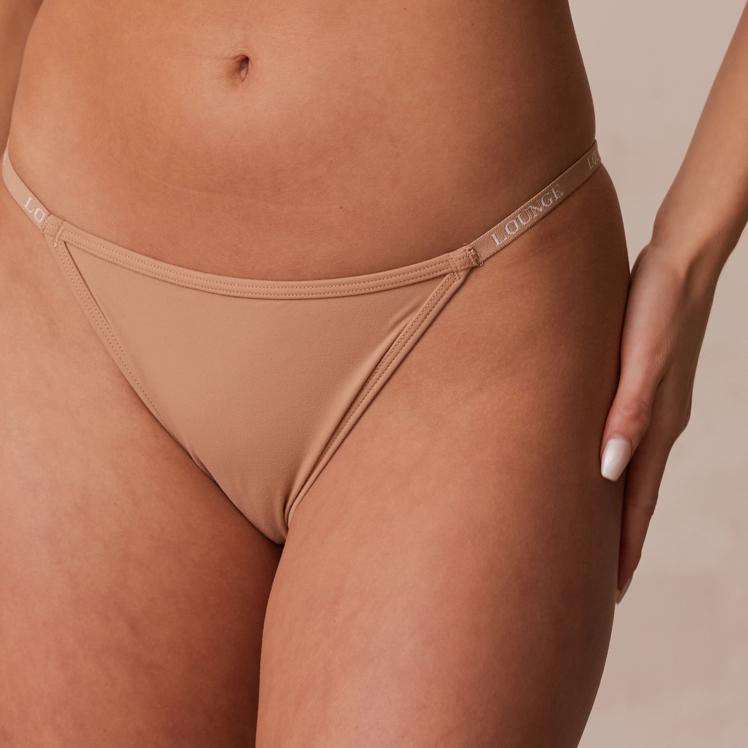 Smooth Classic Slip | Daniella, S