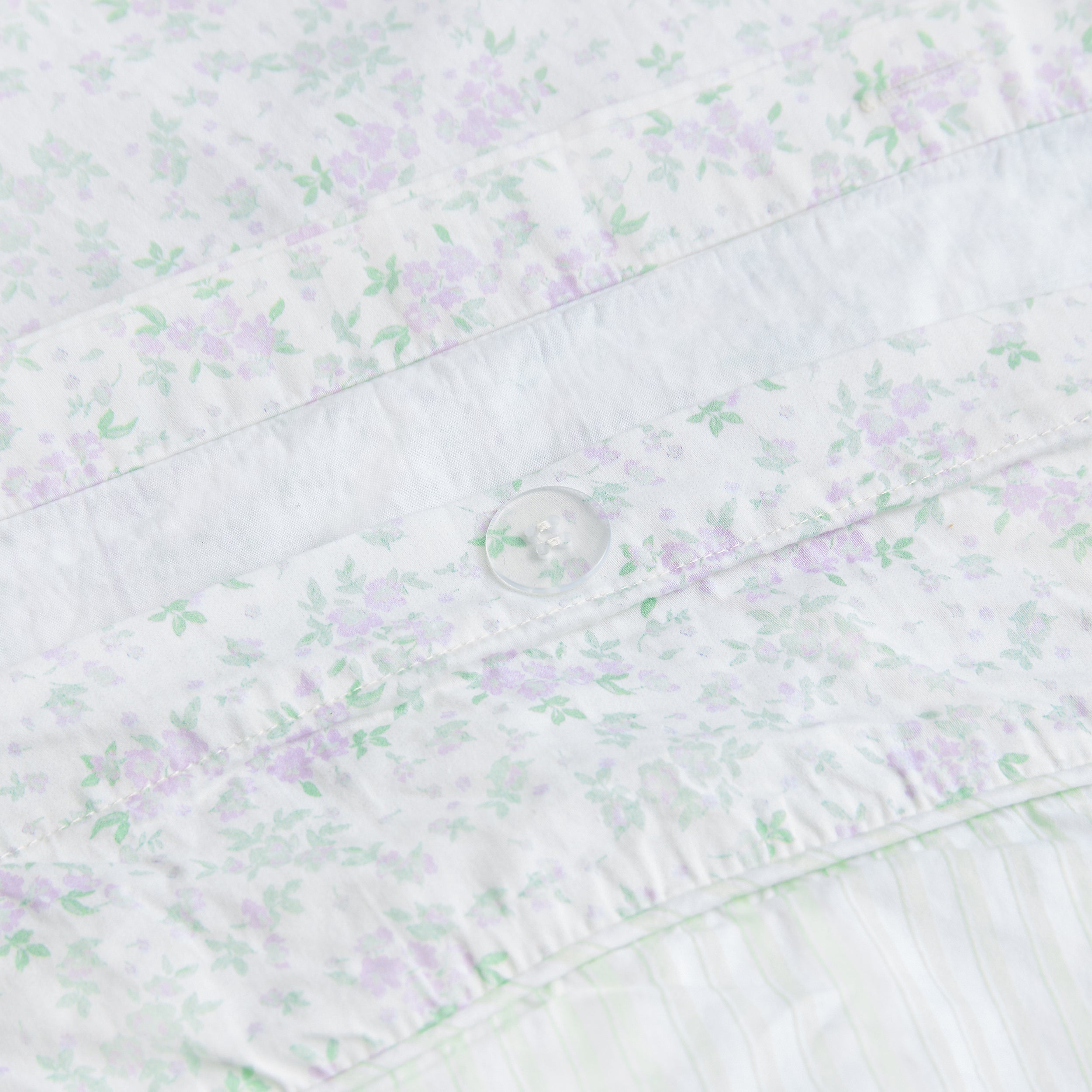 Bloom & Stripe Reversibler Bettbezug | Bloom & Stripe Reversibler Bettbezug - Salbei-Blumenmuster