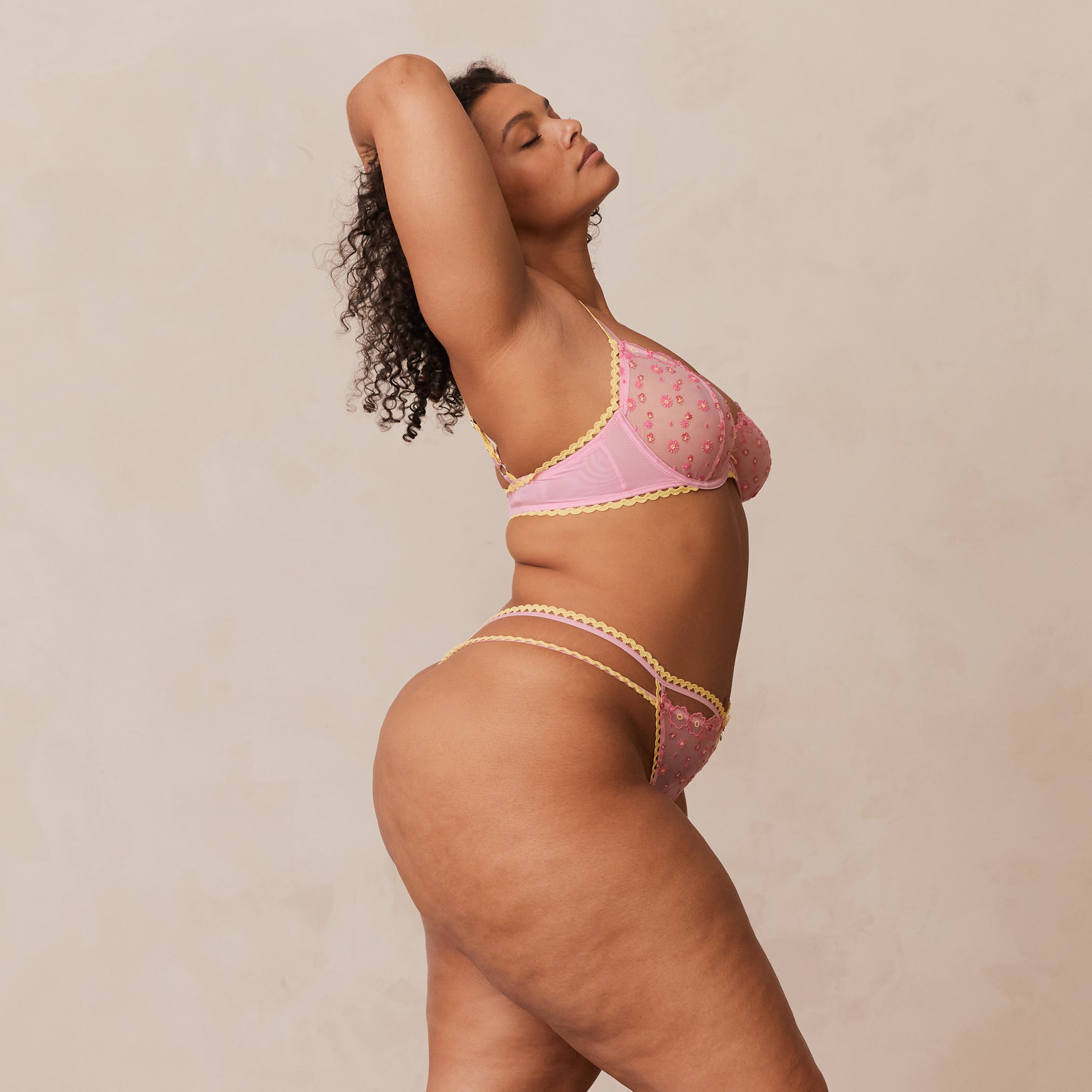 Daisy Embroidered Balcony BH | Leslie, 80DD/XL (String)